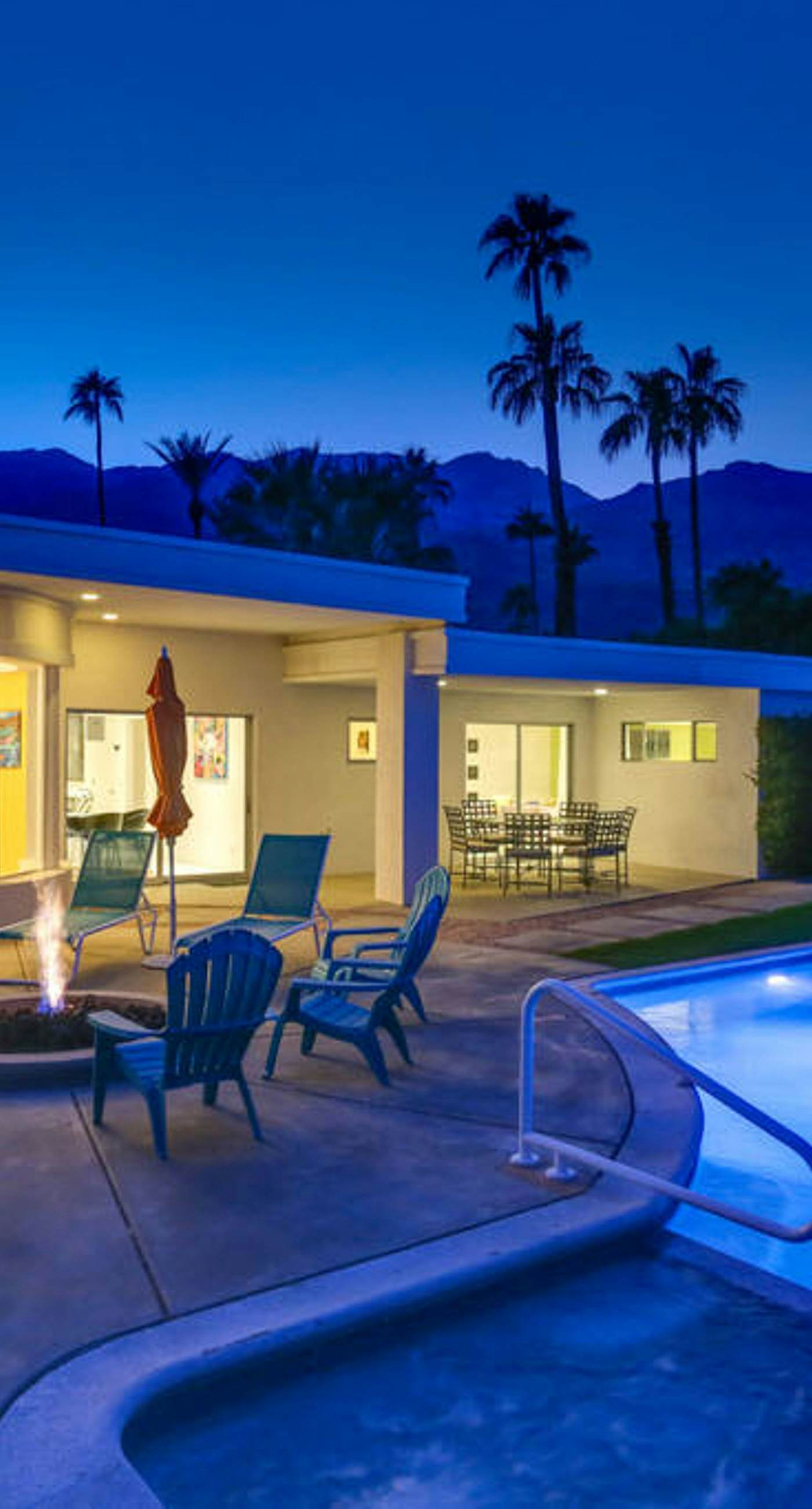 The Martini House - 380