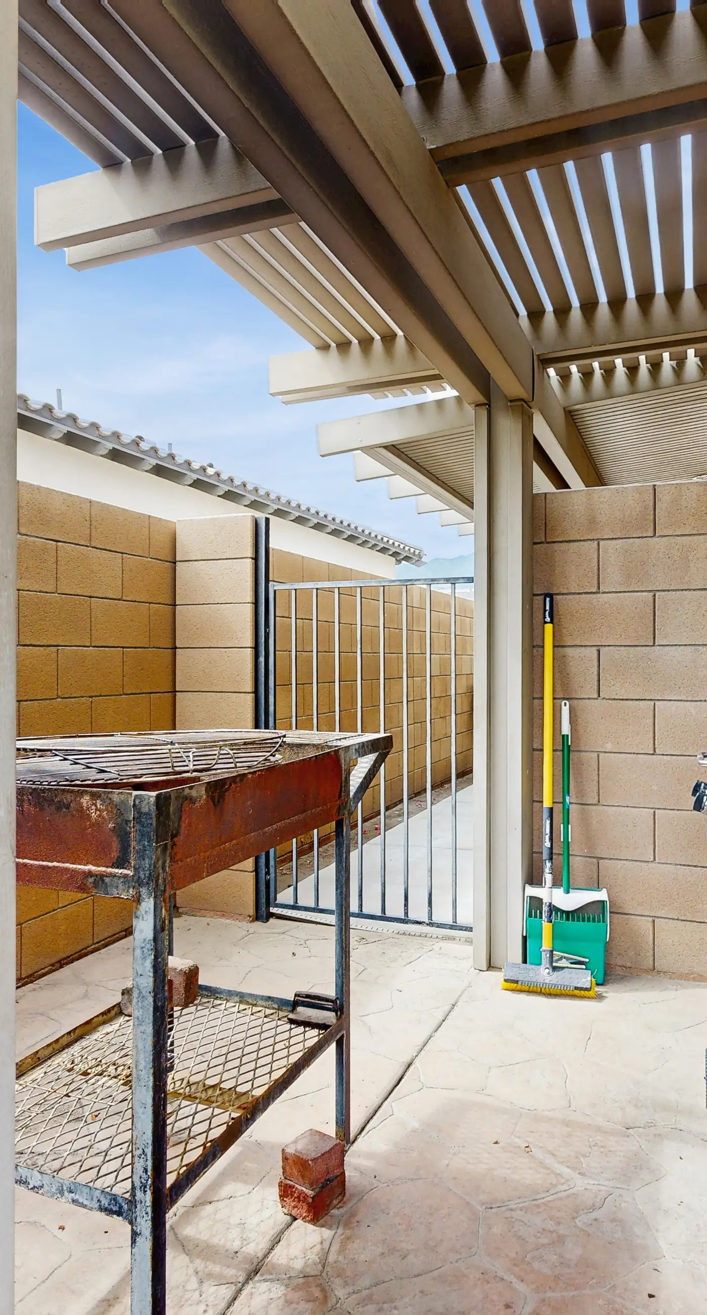 Cathedral City Oasis