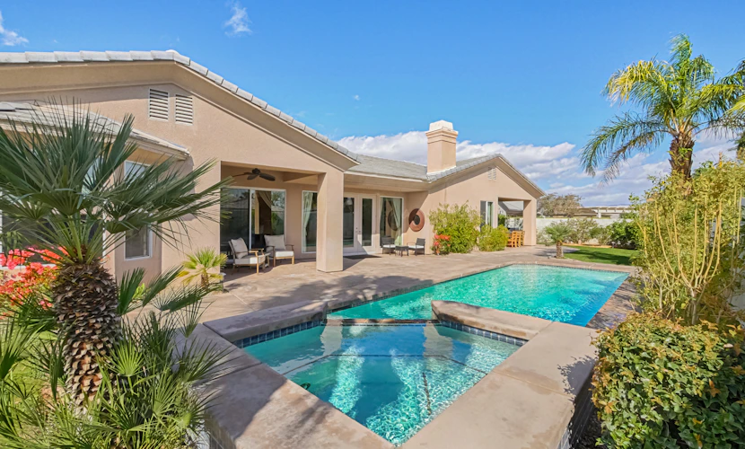 Stunning Versailles Home w/Pvt. Pool & Spa-Large Yard, Furnished Patio & Firepit