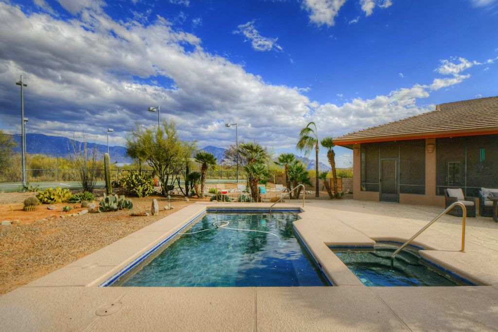 Coyote Crossing Resort