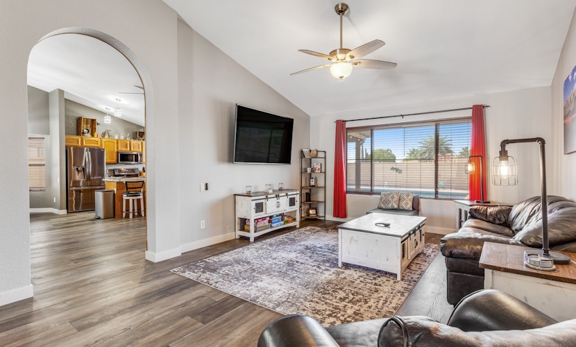 Dog-friendly home with private pool, great backyard, and free WiFi