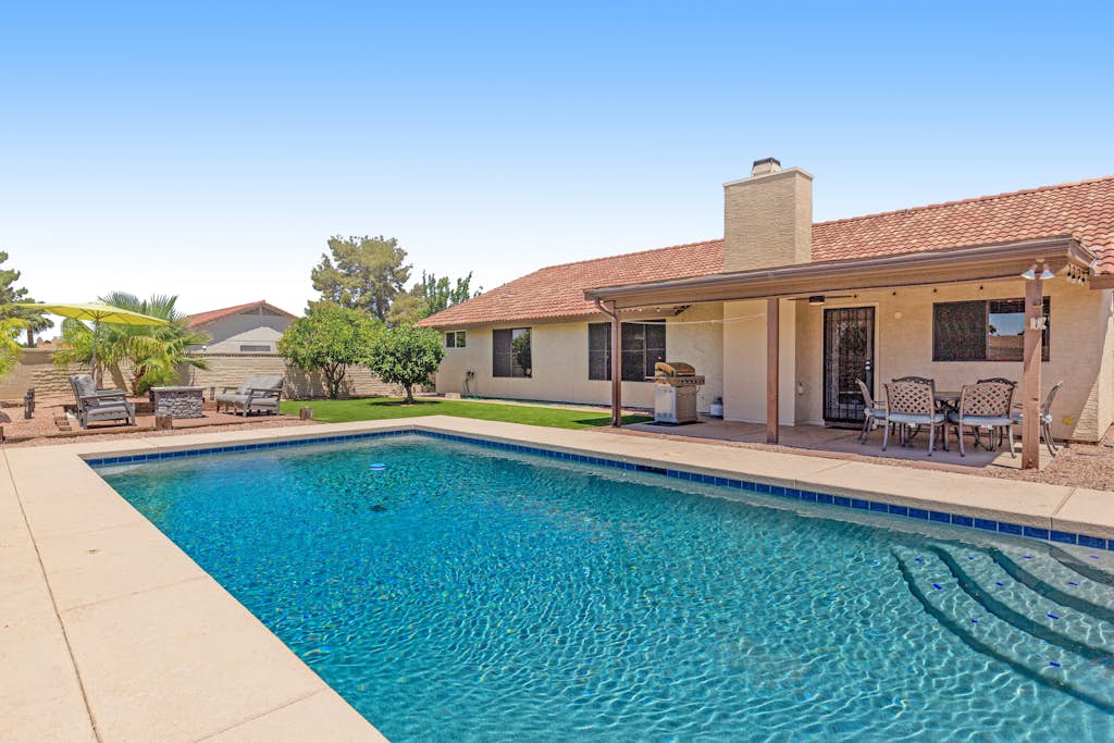 Dog-friendly home with private pool, great backyard, and free WiFi