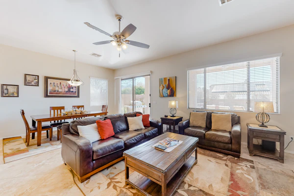 Contemporary & comfortable home with a pool, WiFi, washer/dryer & central air-conditioning