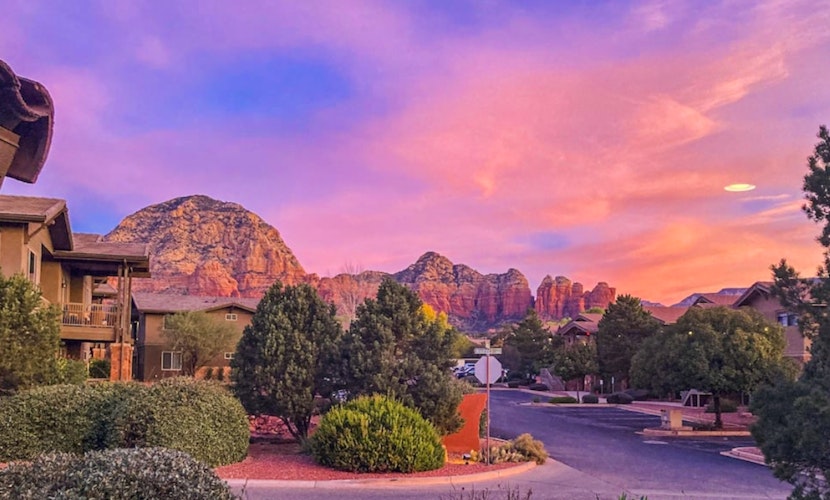 Peaceful Sedona Retreat | Dog-Friendly | Fire pit, Patio, Trails Nearby