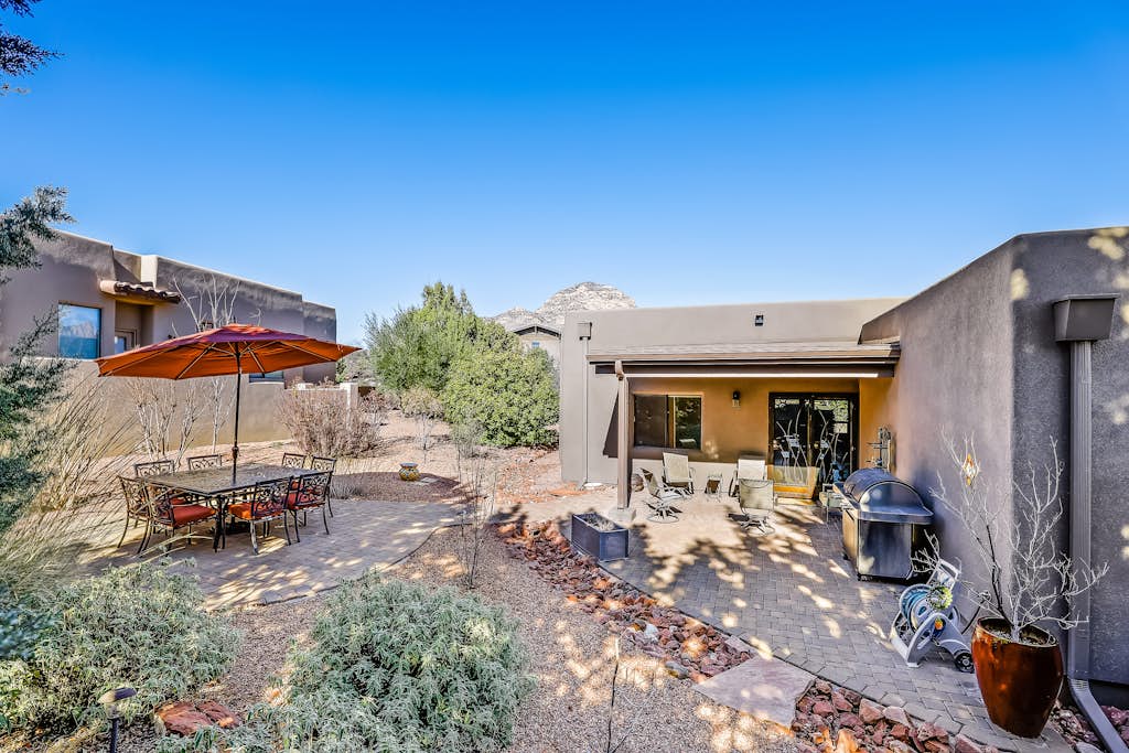 Peaceful Sedona Retreat | Dog-Friendly | Fire pit, Patio, Trails Nearby