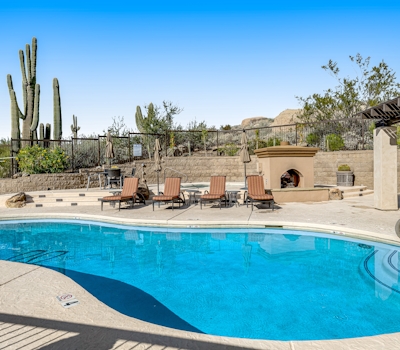 Easy Living on the Greens