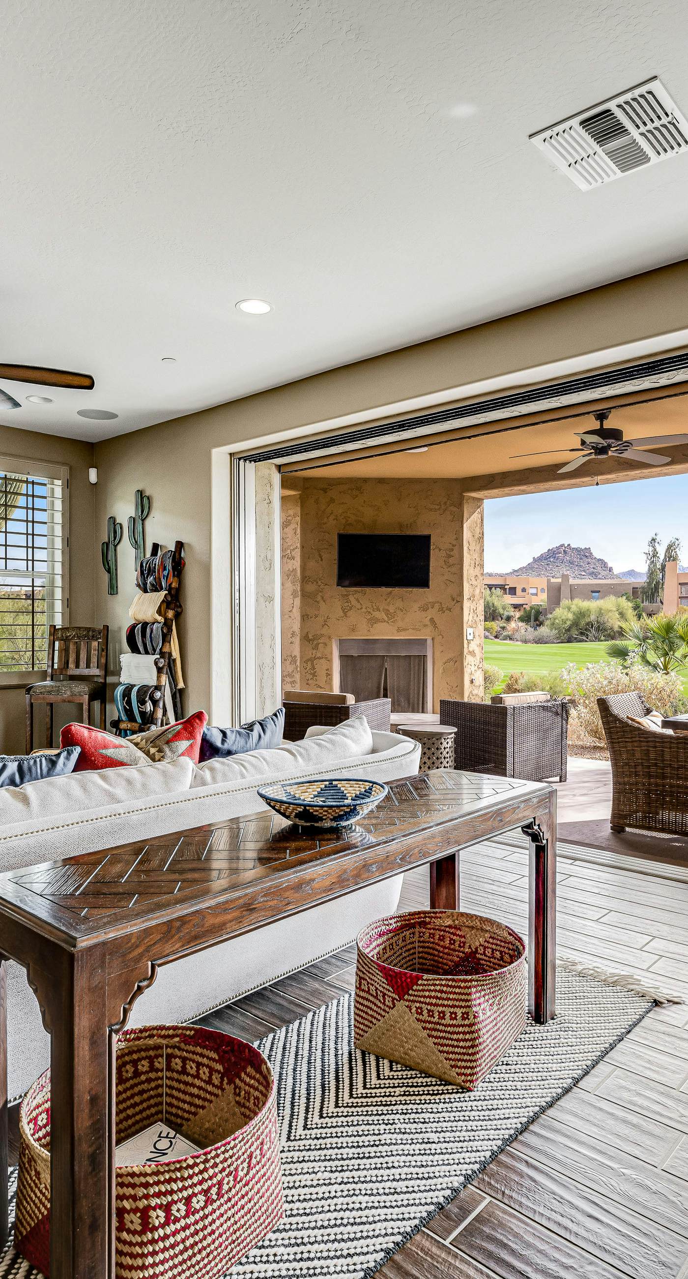 Easy Living on the Greens