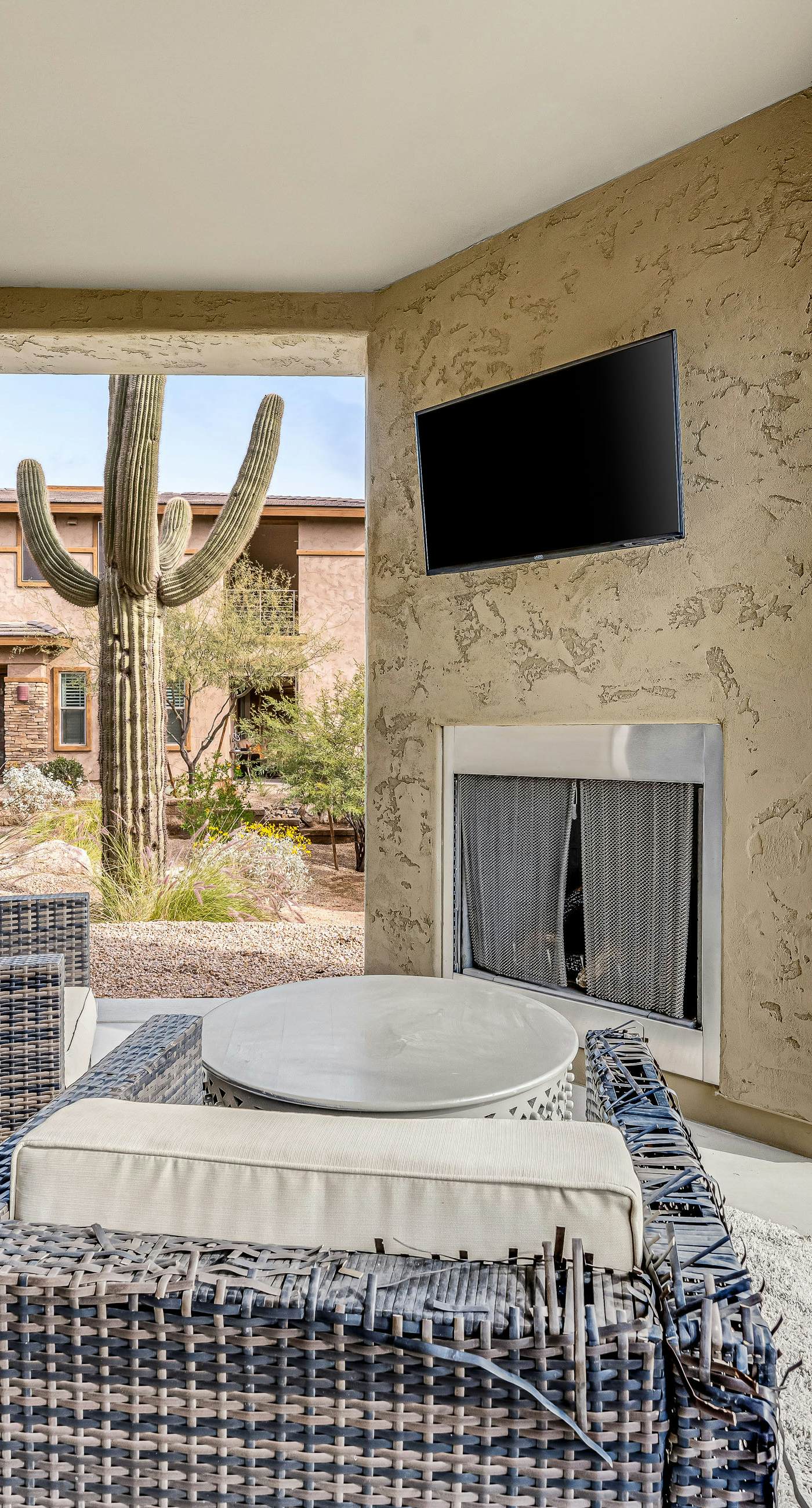 Easy Living on the Greens