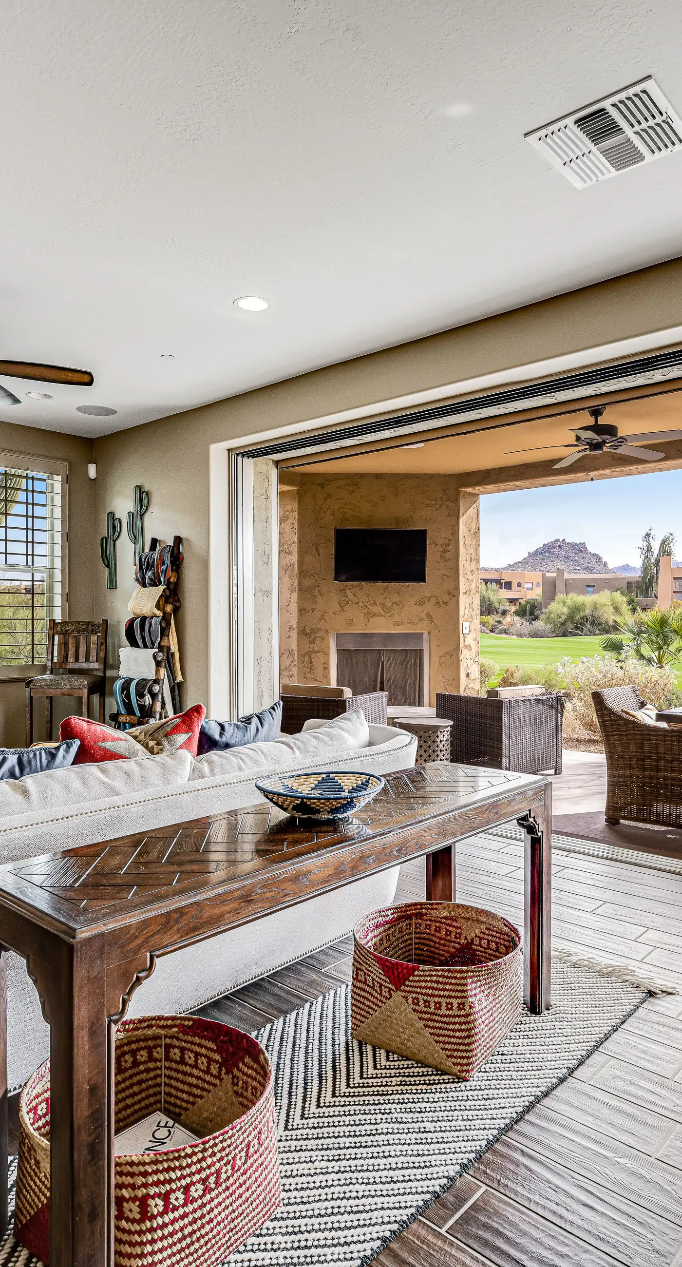 Easy Living on the Greens