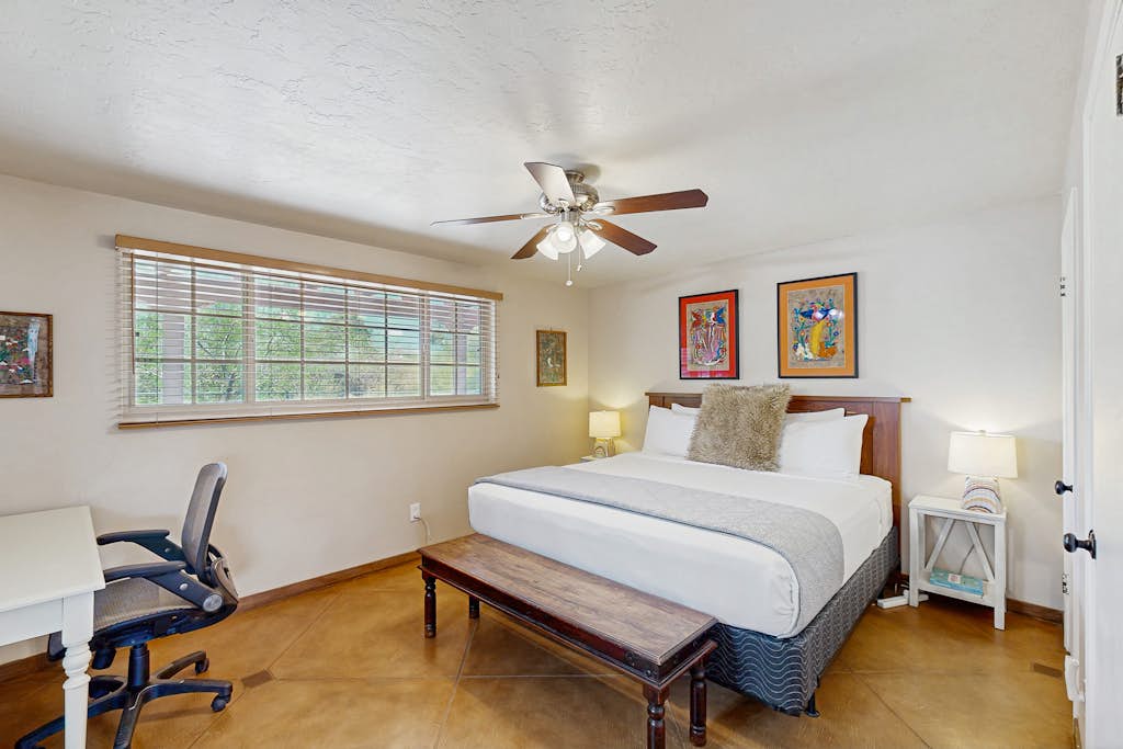 Fun, Dog-Friendly Home w/ Game Room, Ping-Pong, Patio, Fast WiFi, & AC