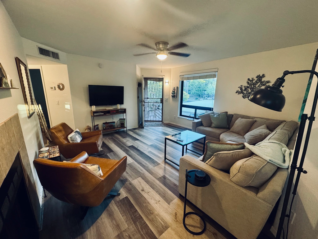 Canyon View #1203