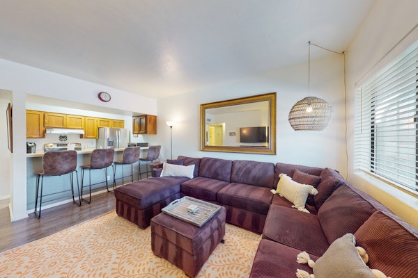 Classic condo with a balcony, washer/dryer, central AC, pool