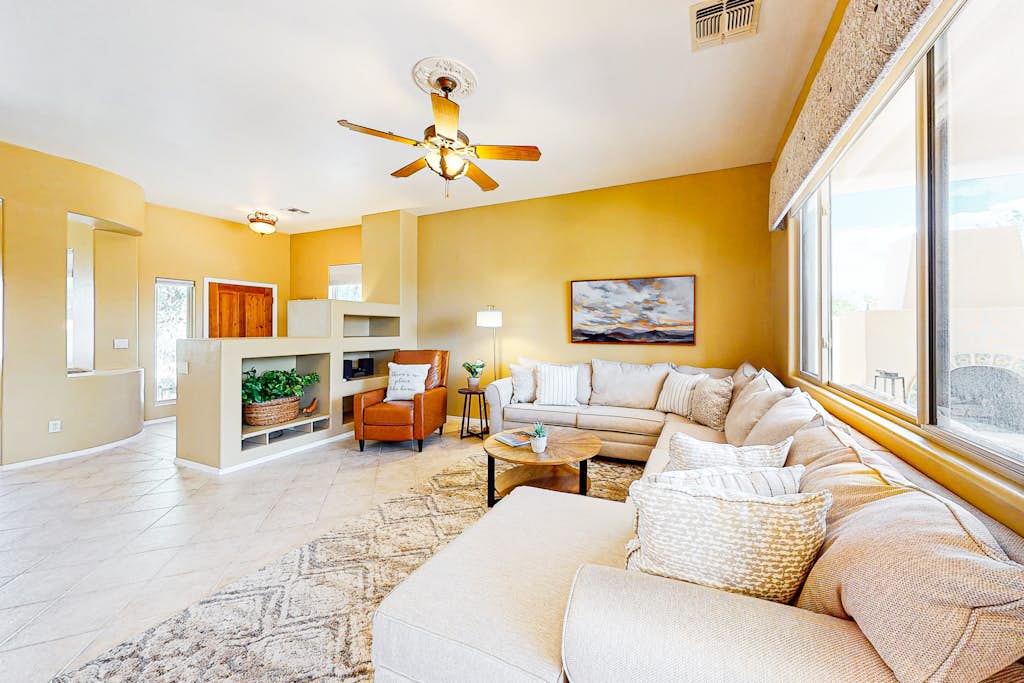 Delightful home with backyard oasis - private pool with spa, cozy patio