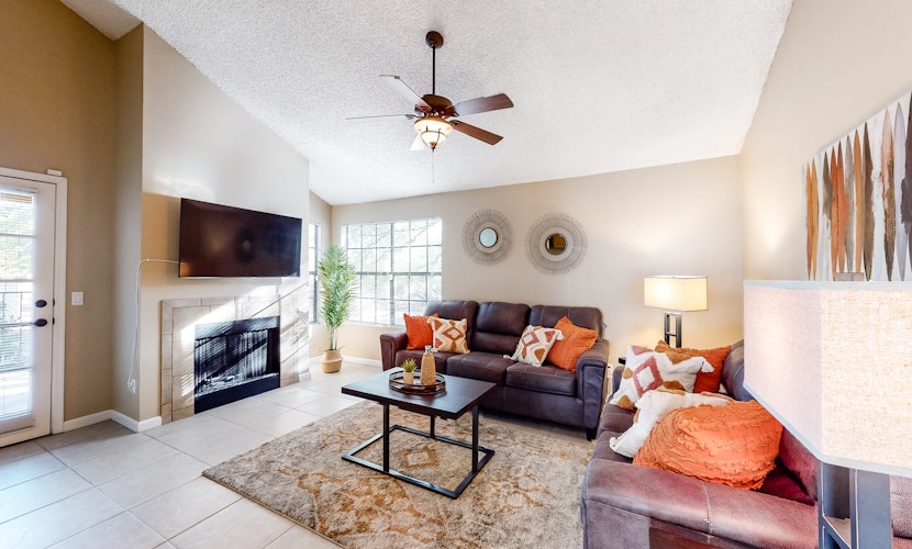 Open & spacious condo with a pool, hot tub, & fitness room - two dogs OK