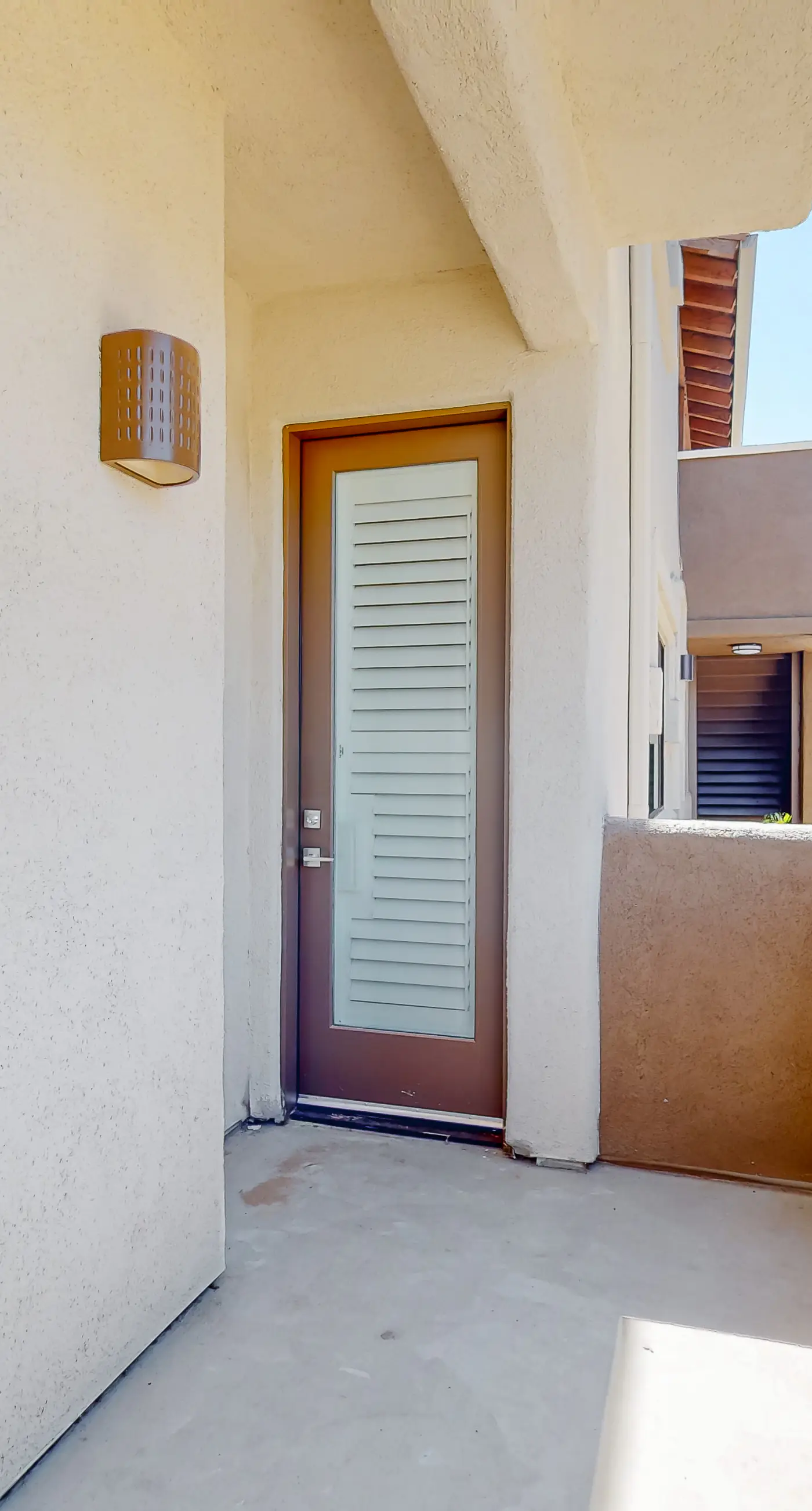 Placita Escondida #100