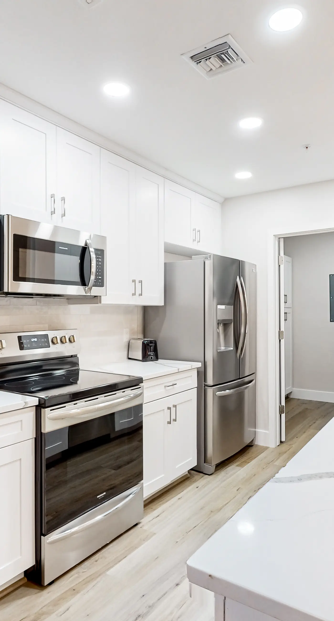 Placita Escondida #100