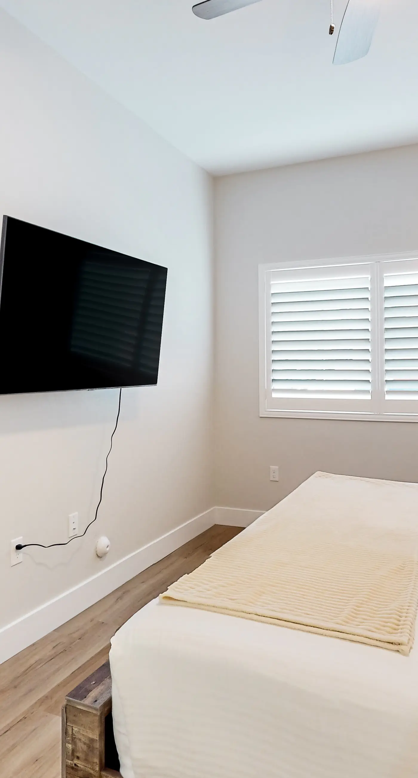 Placita Escondida #100