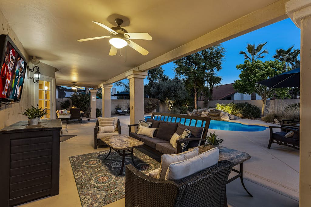 Gorgeous home with private pool, outdoor TV, bikes, foosball, jetted tub, & W/D
