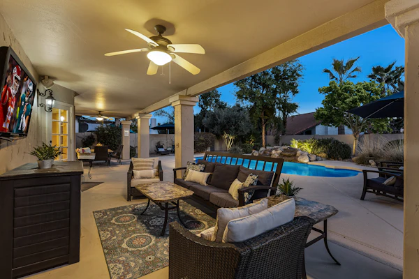 Gorgeous home with private pool, outdoor TV, bikes, foosball, jetted tub, & W/D