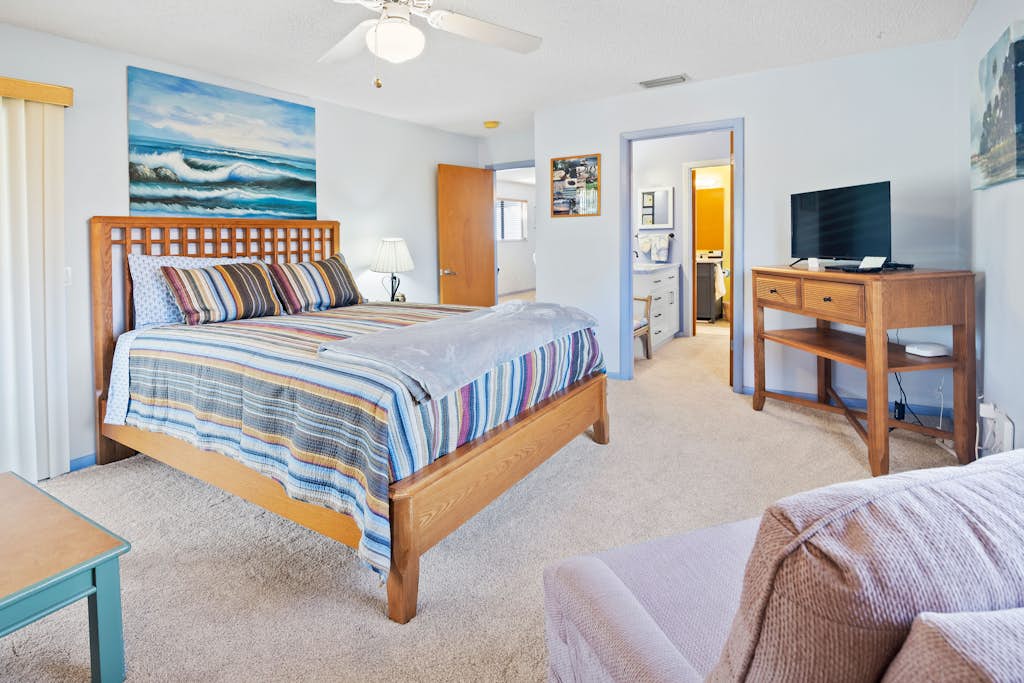 Pet-Friendly Coastal Retreat • Walk to Beach • Pools & Nature Trails
