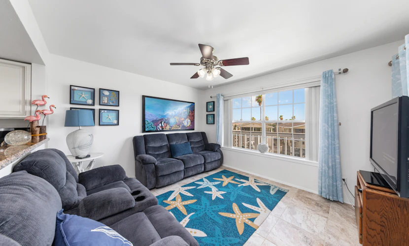 Available for Spring! Lazy Days Sea Cottage #1015