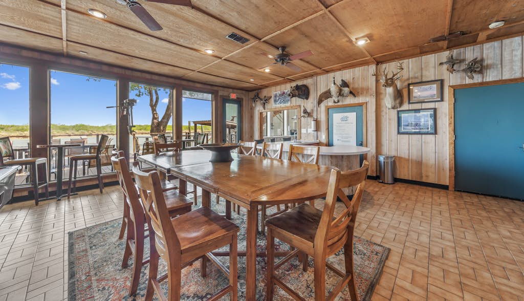Casa Arroyo Sporting Lodge- First Floor-Deck Pier