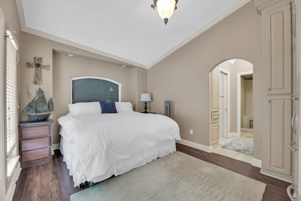 Amazing Waterfront Views! Right on the Canal - Villa 143