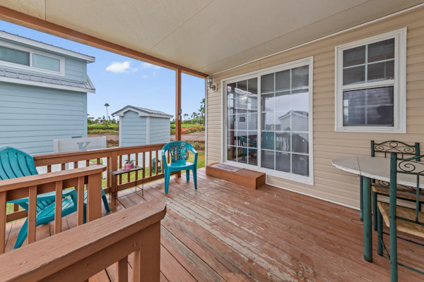 One bedroom cottage-Steps from Space X Launch Views