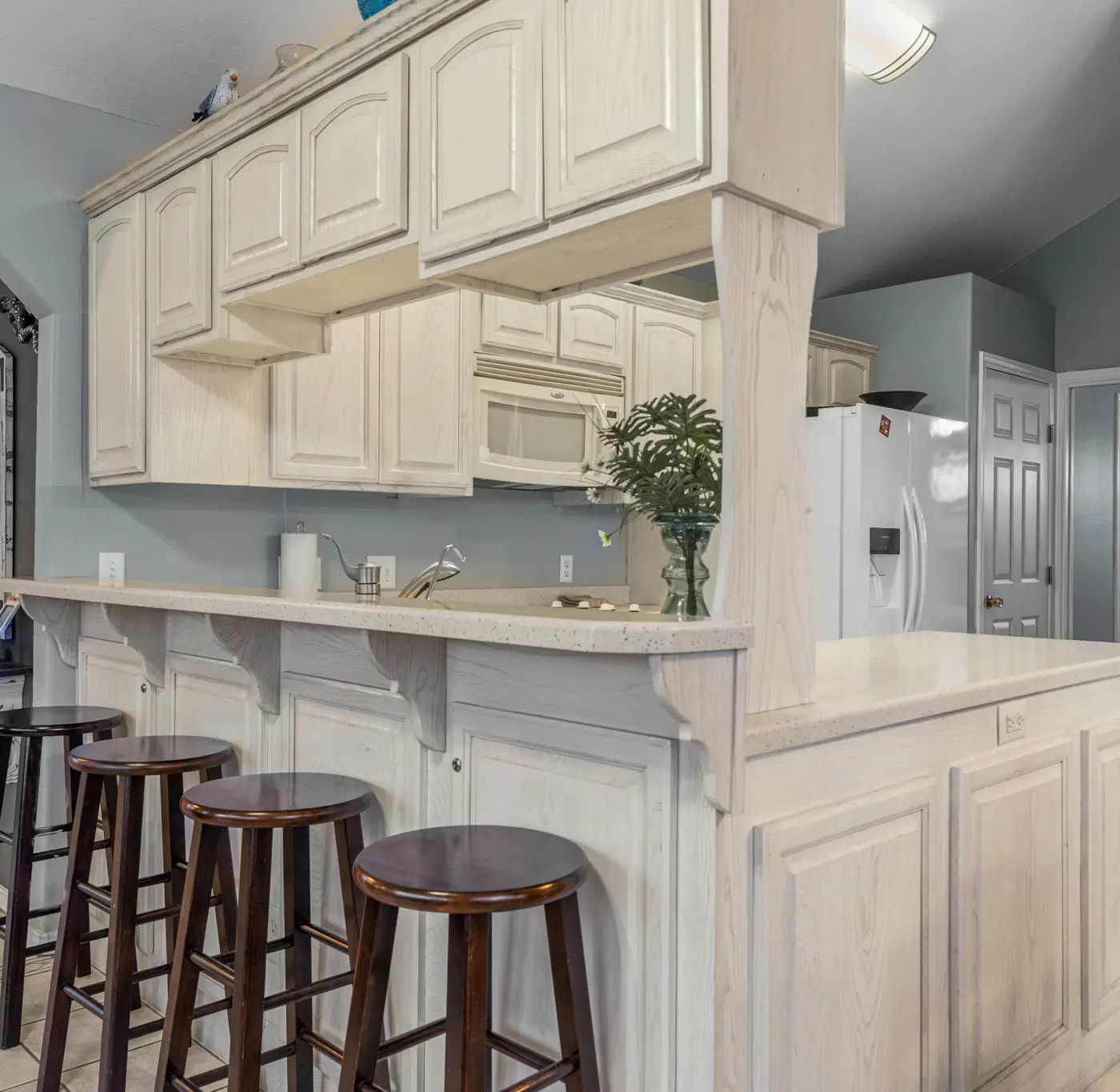 Driftwood Den on Conch #1