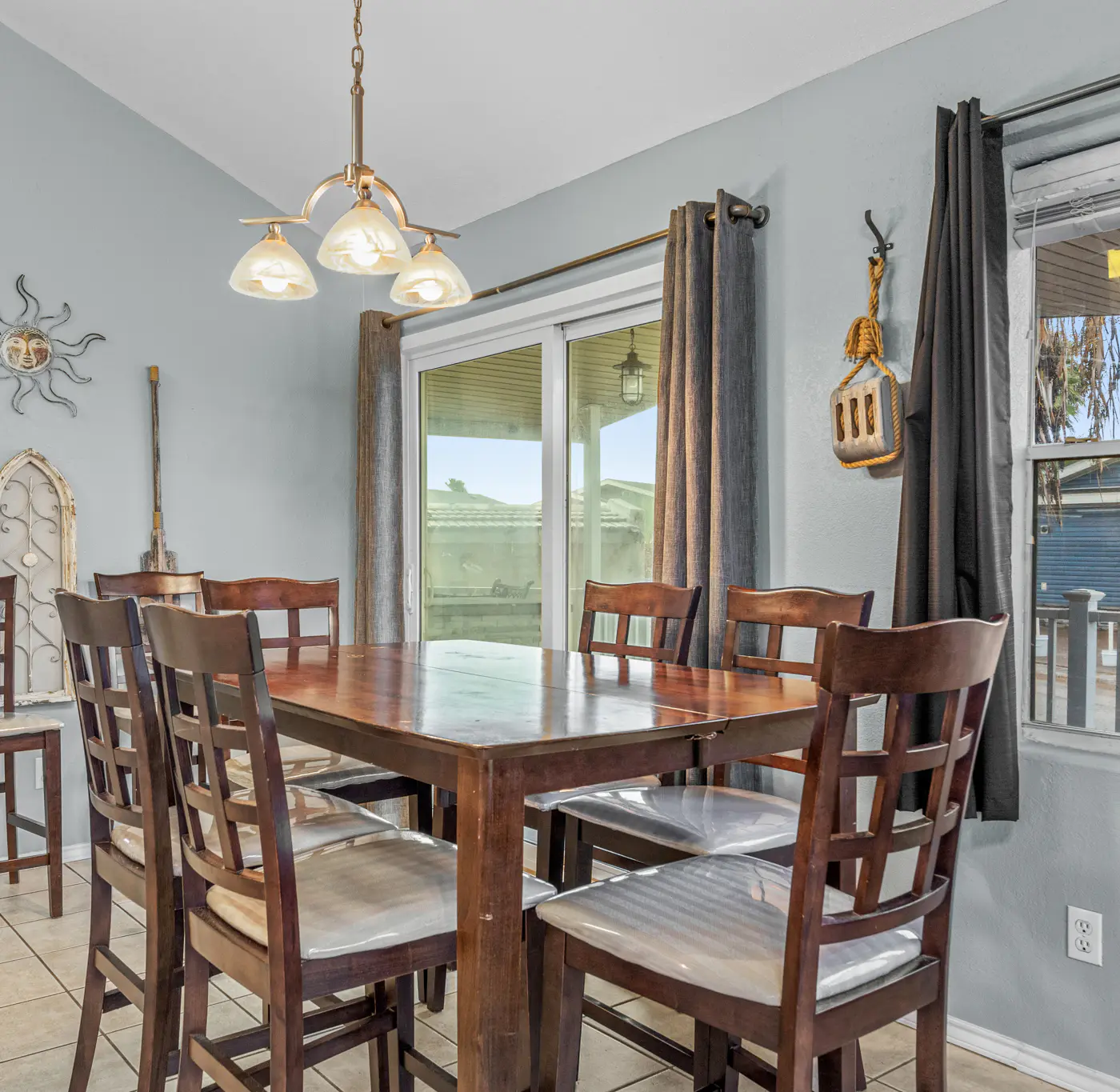 Driftwood Den on Conch #1