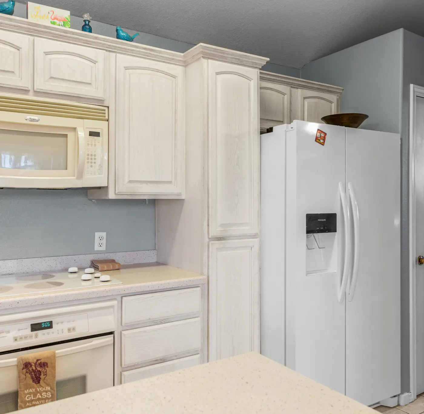 Driftwood Den on Conch #1