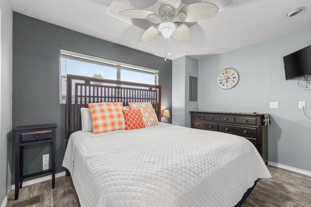 Cozy 2BR cottage in Port Isabel, perfect for families and pets! #1