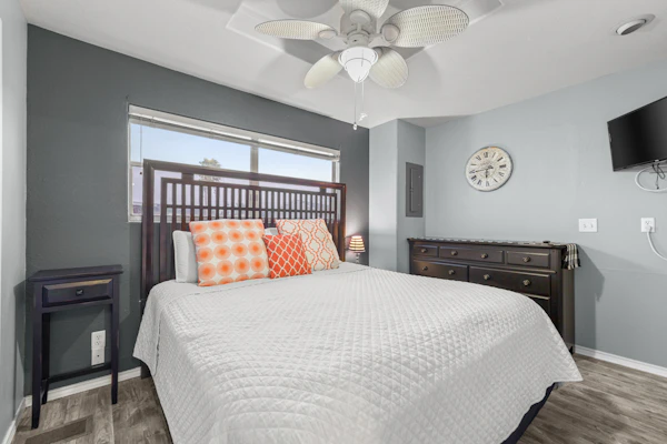 Cozy 2BR cottage in Port Isabel, perfect for families and pets! #1