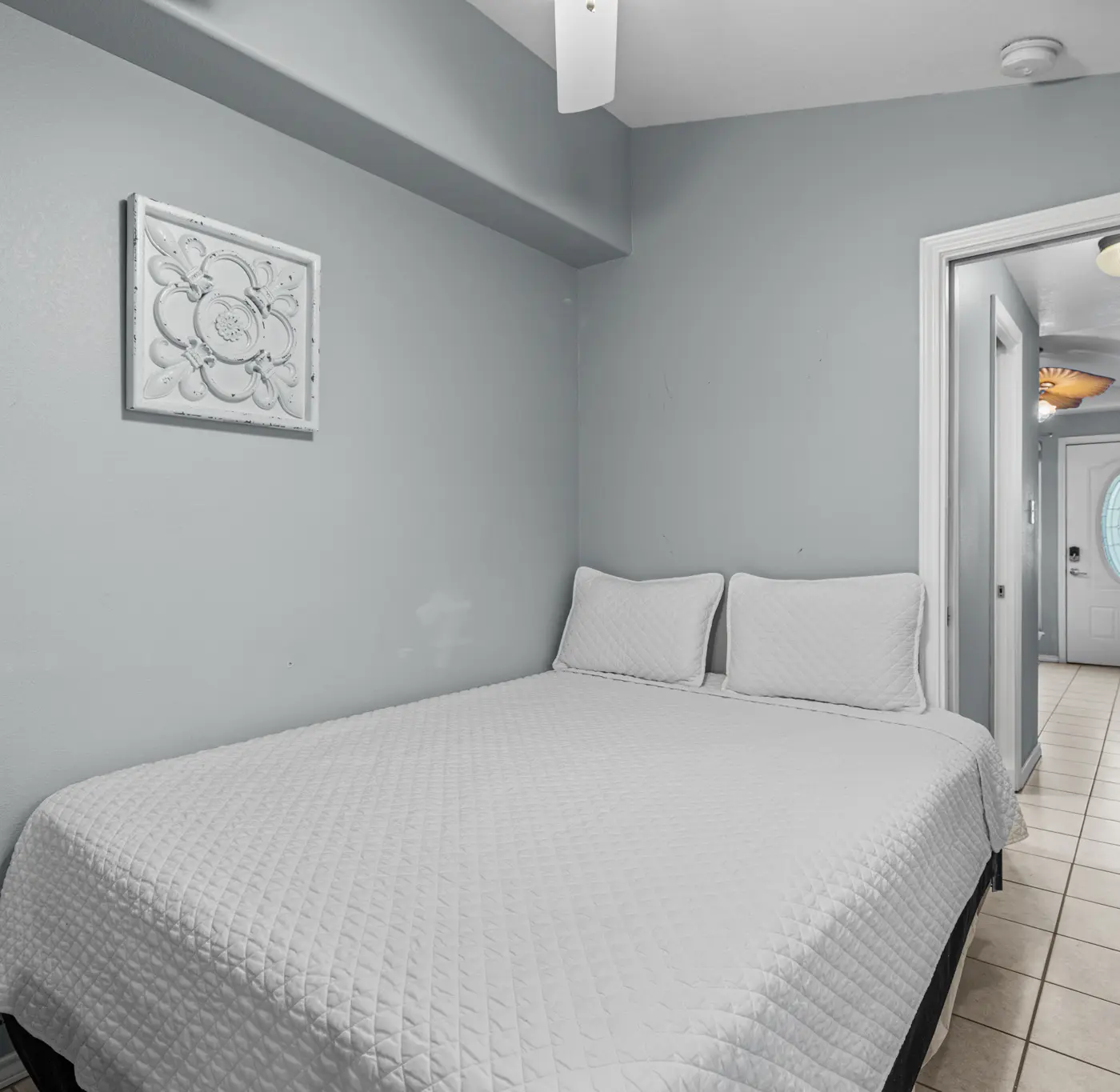 Driftwood Den on Conch #1