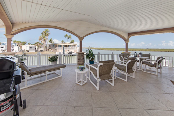 Charming 2-bedroom home in Port Isabel, perfect for a relaxing getaway.