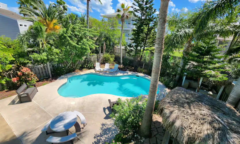 Spacious 4BR, 3BA home on South Padre Island, perfect for family getaways!