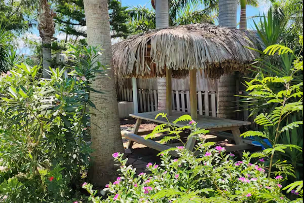 Spacious 4BR, 3BA home on South Padre Island, perfect for family getaways!