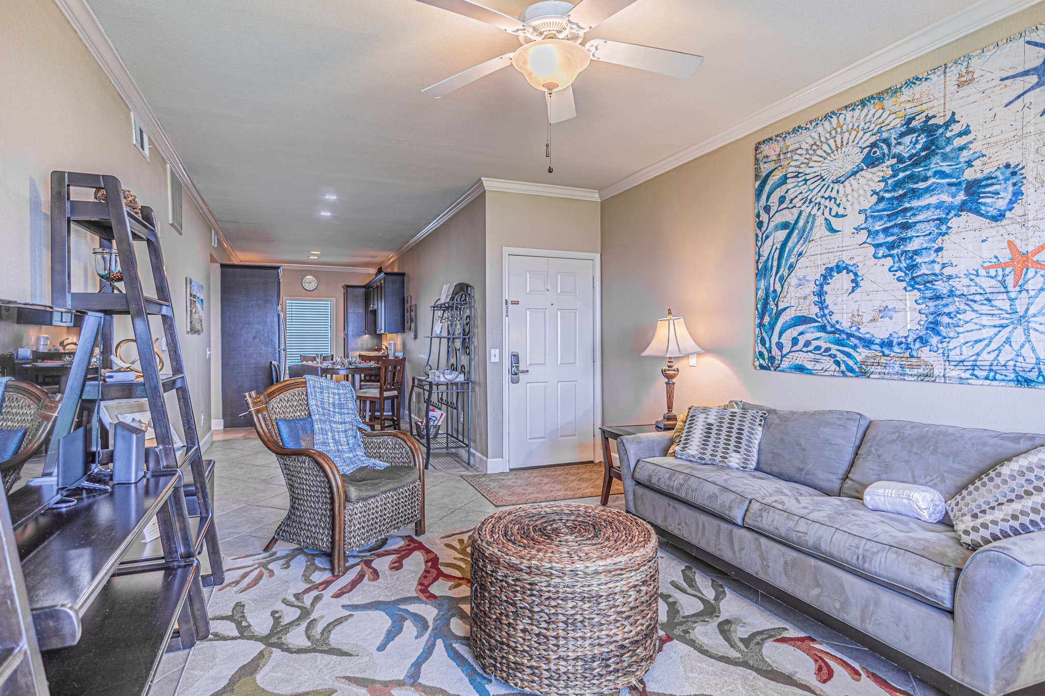 Beachtime Escape, Time to Reserve for Summer Vacation!