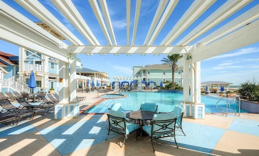 Paradise at You, Me, By the Sea - Dog Friendly, Sleeps 8