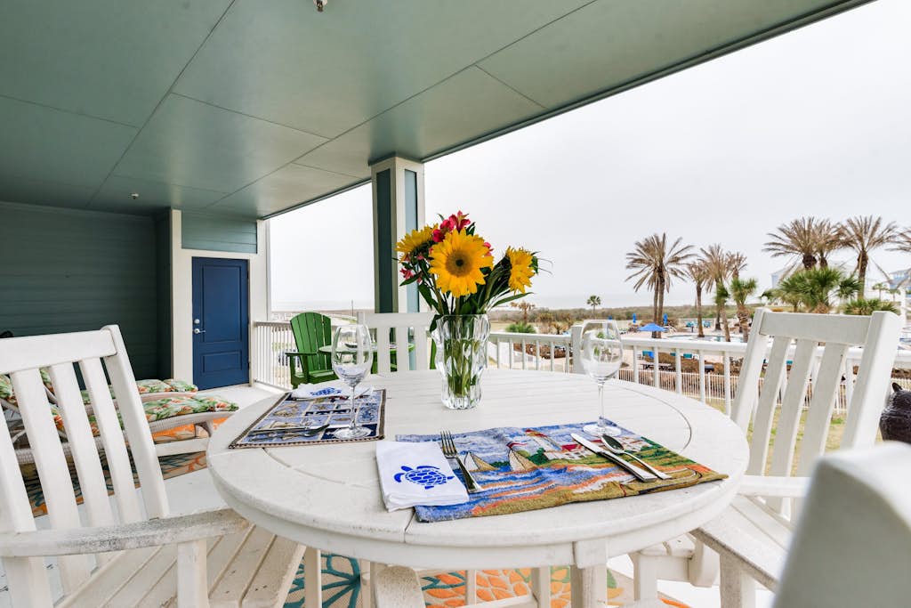 Paradise at You, Me, By the Sea - Dog Friendly, Sleeps 8