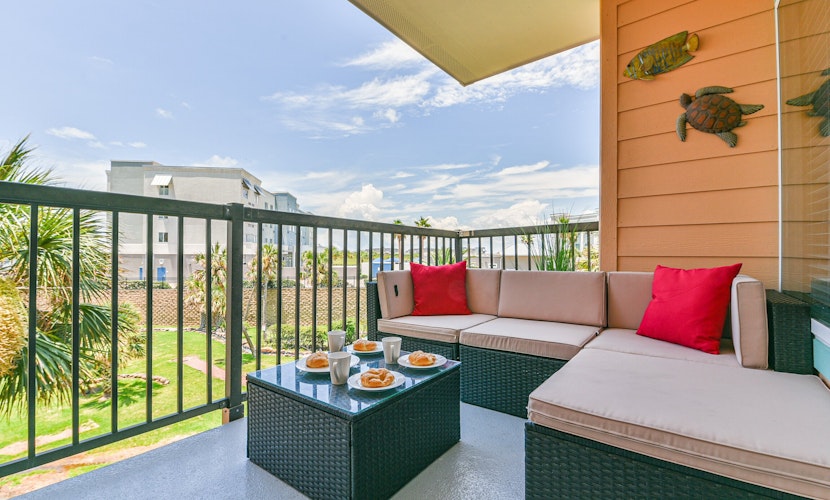 Sea Breeze, Pet Friendly, Ocean View! Spring Break is Calling, Book Now!