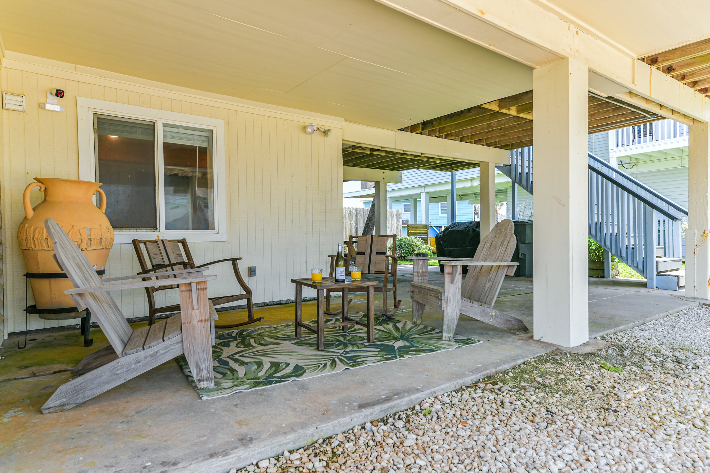 Beach Waves B - Come Stay with us for Iron Man!