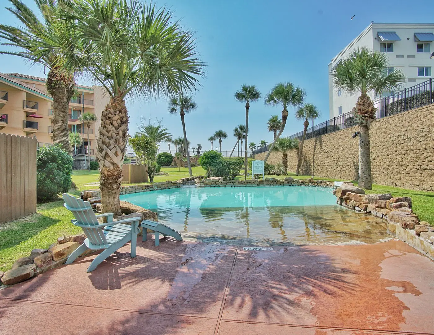 Pelican Bungalow