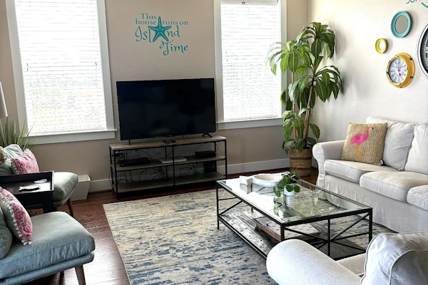 Bay Escape! Overlooking Marsh & Bay, Book Now!