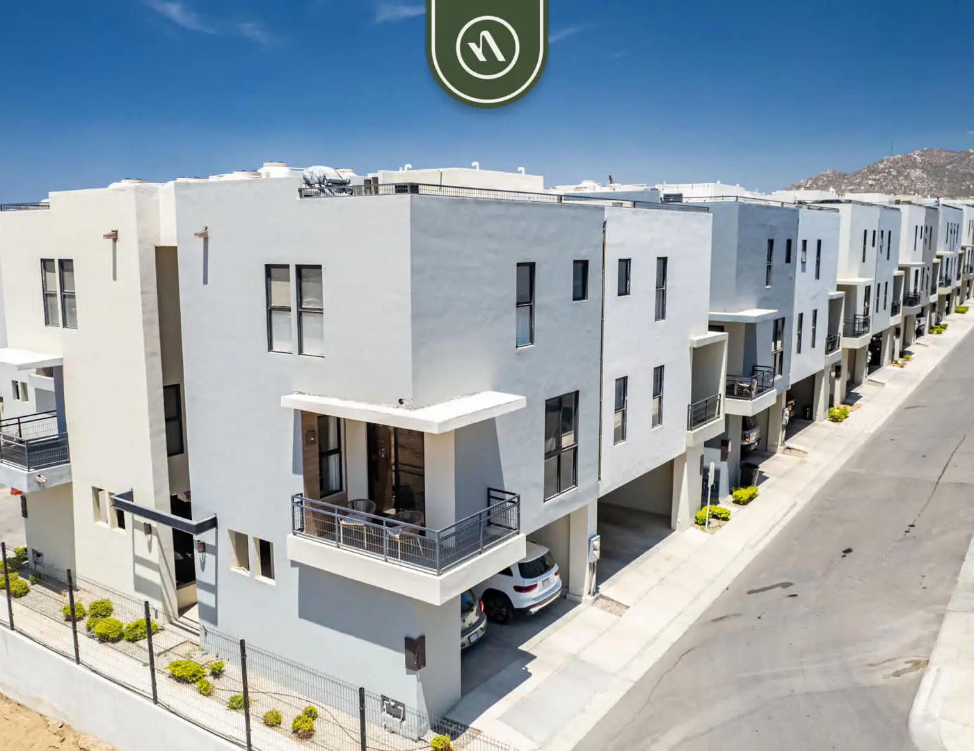 Chic 2BR House - Tezal - Private Rooftop - Pool