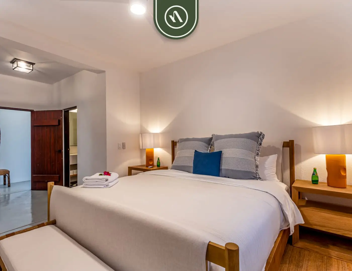 Oceanfront 10 BR Villa with Pool - Jacuzzi - Beach