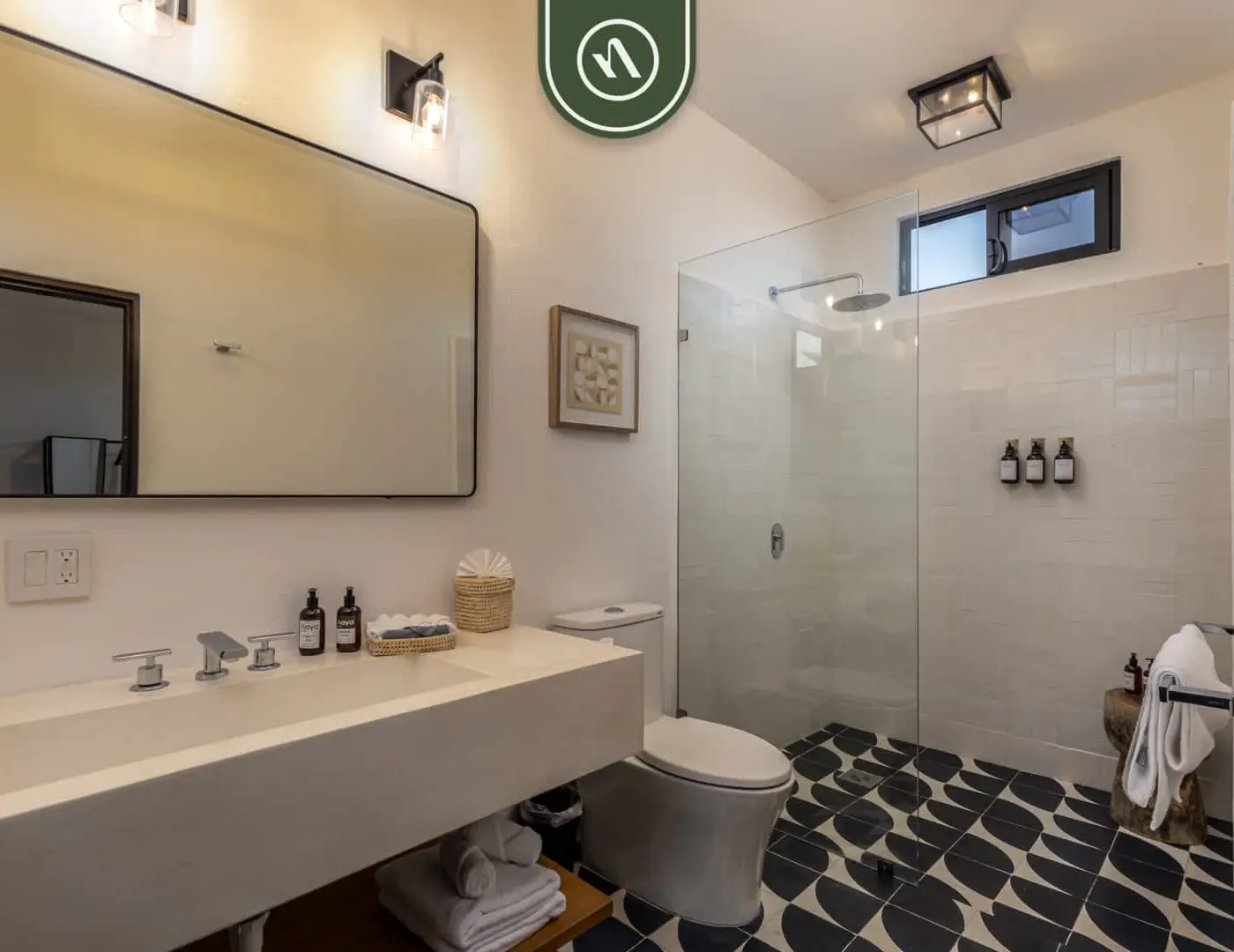 Oceanfront 10 BR Villa with Pool - Jacuzzi - Beach