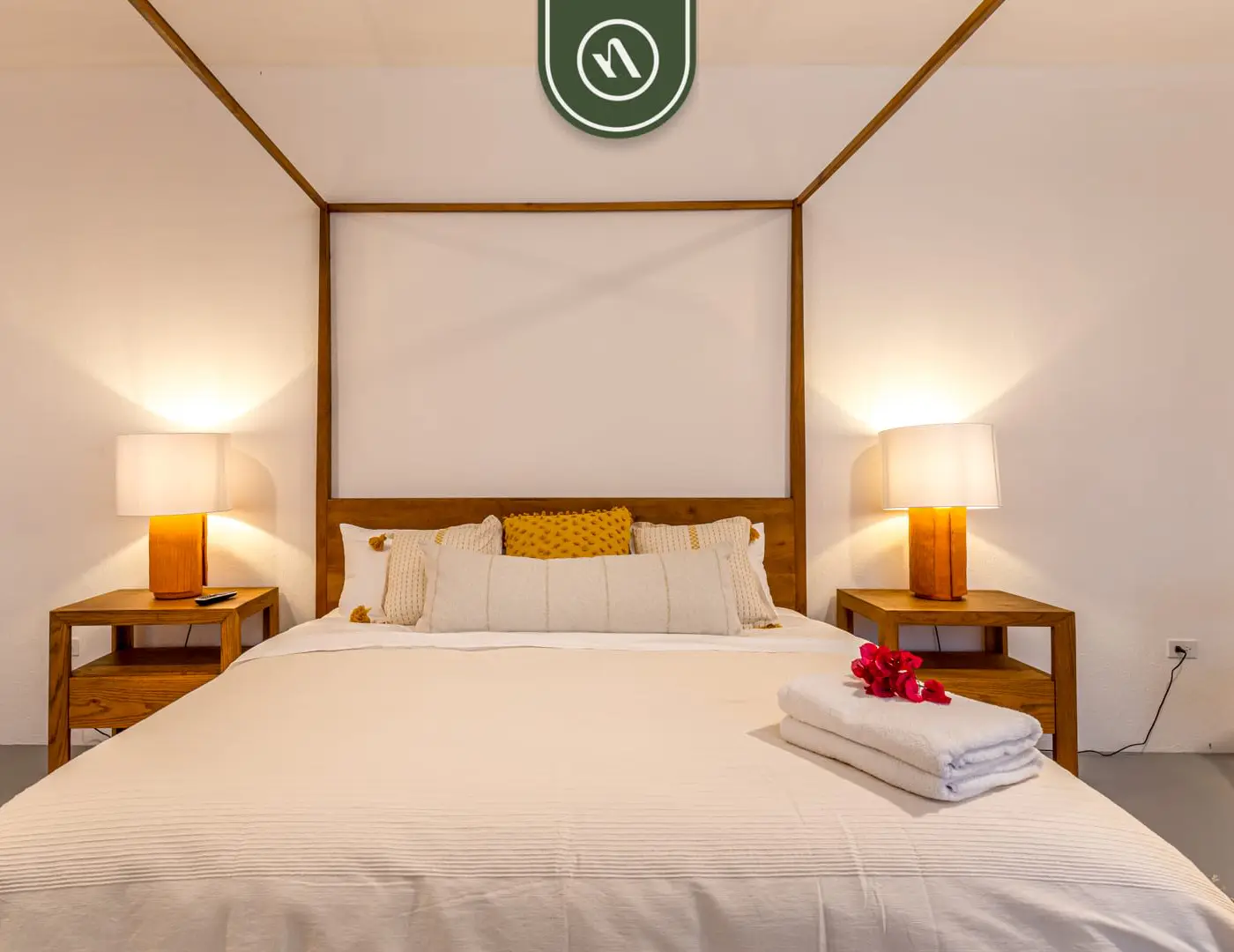 Oceanfront 10 BR Villa with Pool - Jacuzzi - Beach