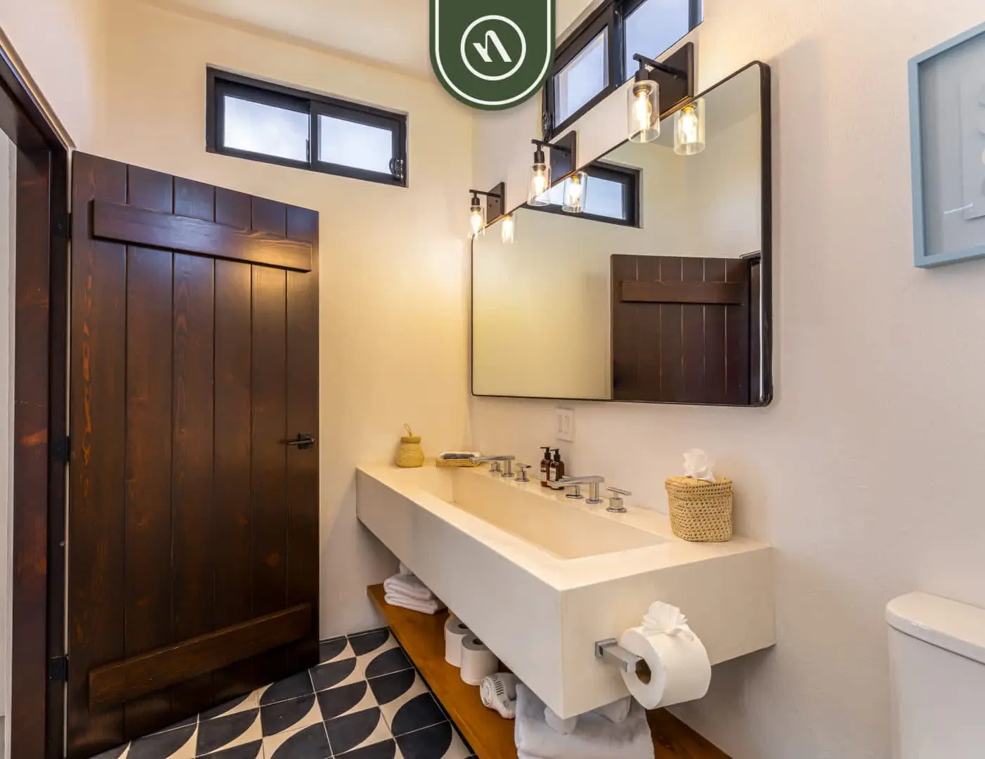 Oceanfront 10 BR Villa with Pool - Jacuzzi - Beach