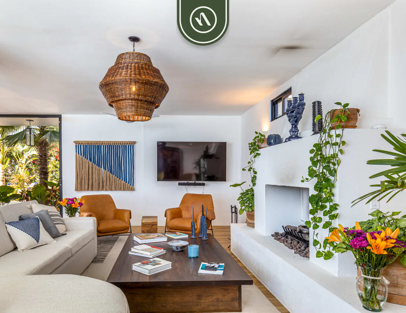 Oceanfront 10 BR Villa with Pool - Jacuzzi - Beach